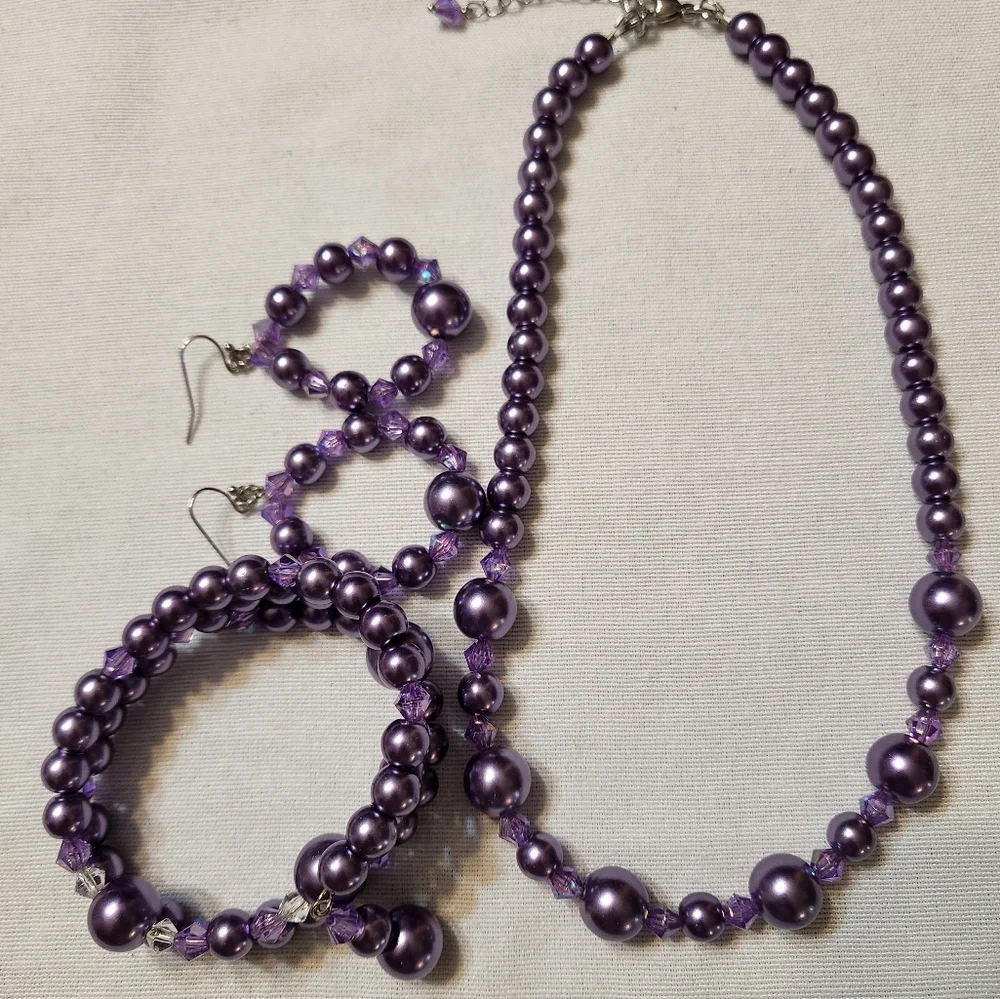“SOLD” Hand Crafted Elegant Purple Jewelry Set Necklace Wrap Bracelet Earrings - Picture 3 of 6